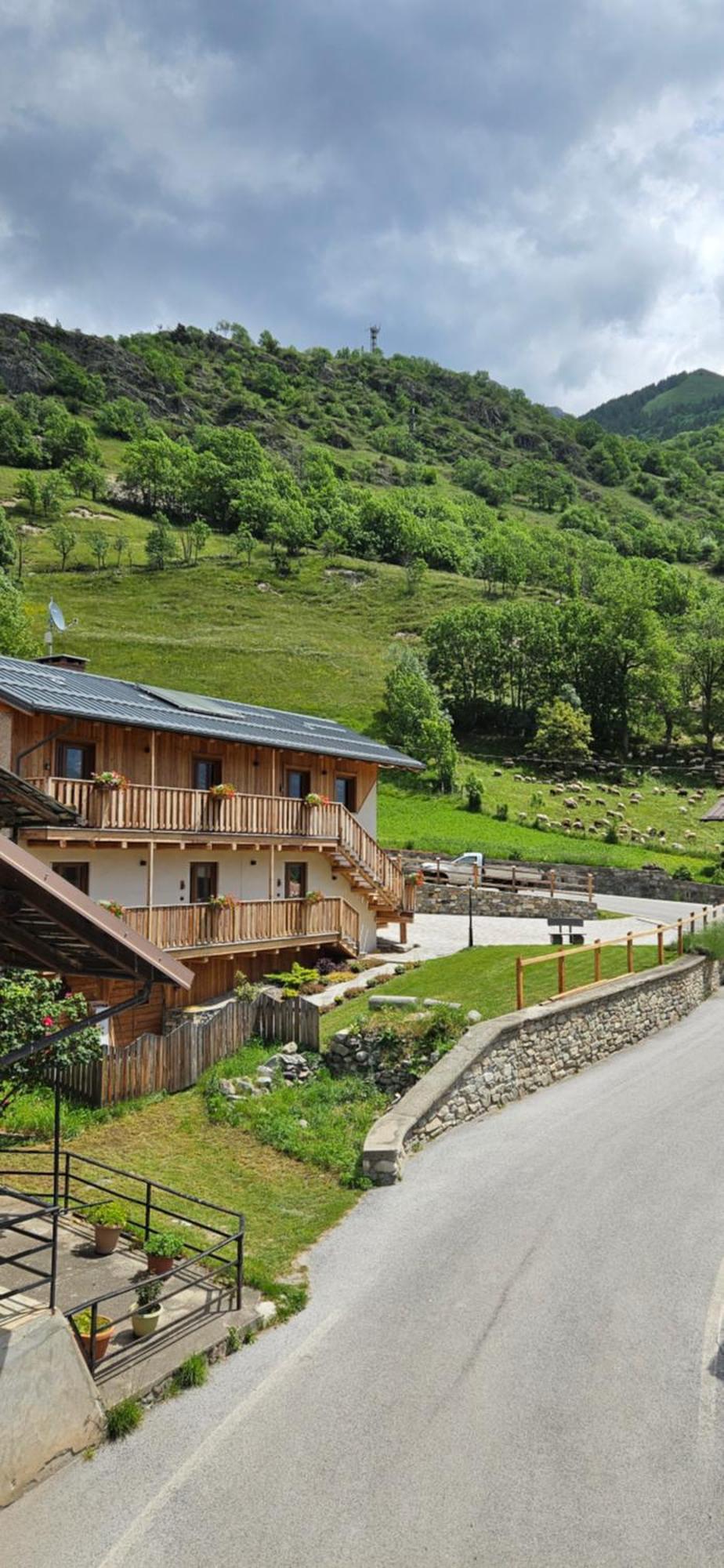 Appartamenti Il Bersaio Alloggio 3 Sambuco  Exteriör bild